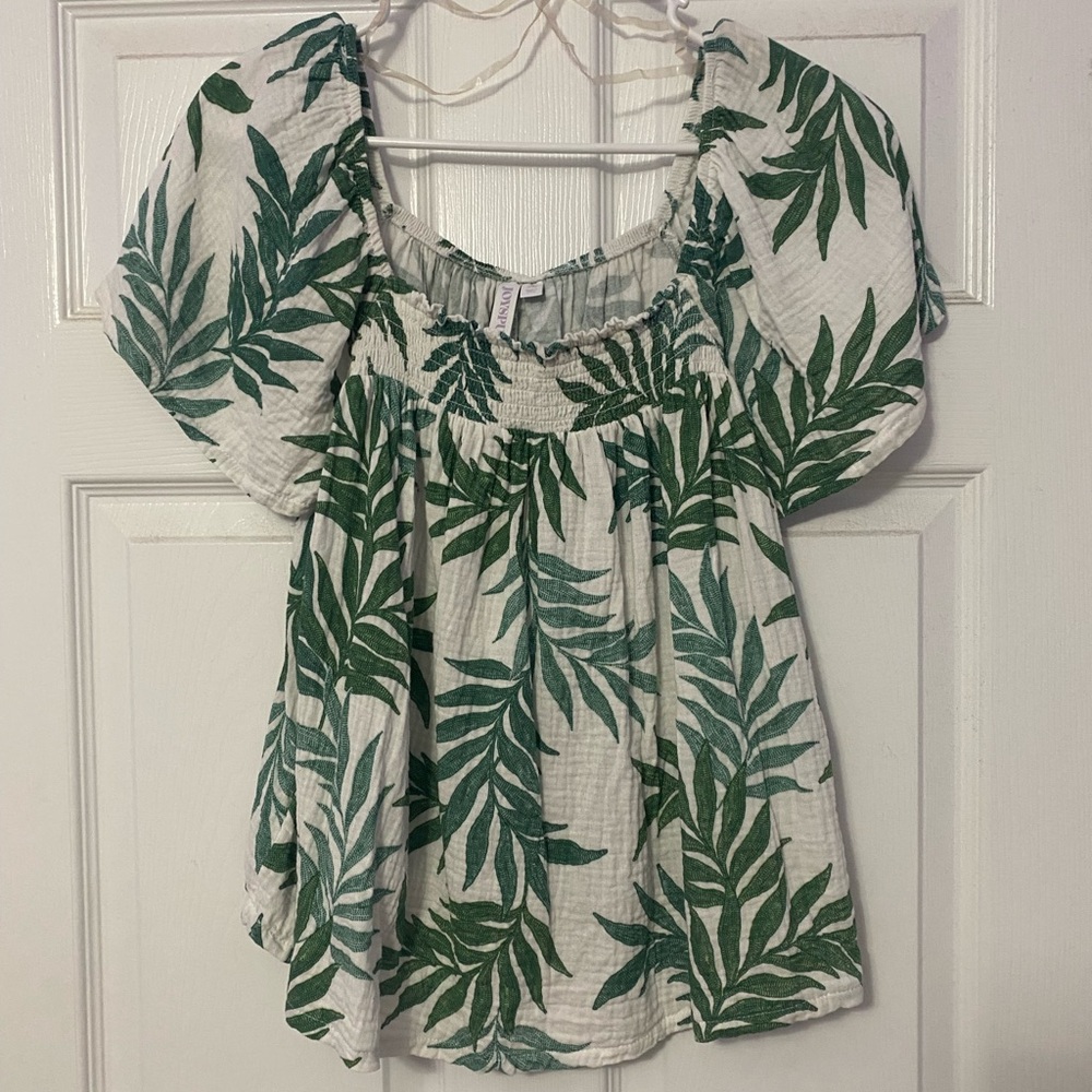 White and Green Palm Puffy-Sleeved Babydoll Shirt
